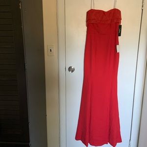 BRAND NEW evening/prom dress with tags from Lulus
